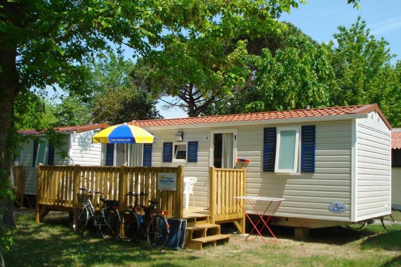 Happy Camp Mobile Homes In Camping Cisano San Vito Bardolino Buitenkant foto