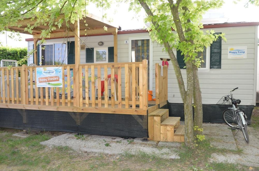 Happy Camp Mobile Homes In Camping Cisano San Vito Bardolino Buitenkant foto