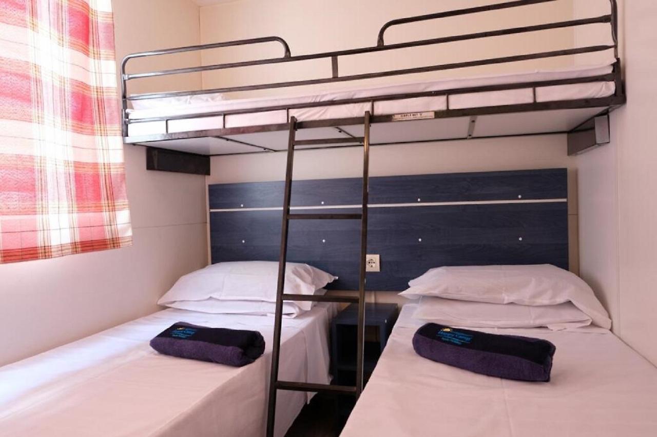 Happy Camp Mobile Homes In Camping Cisano San Vito Bardolino Buitenkant foto