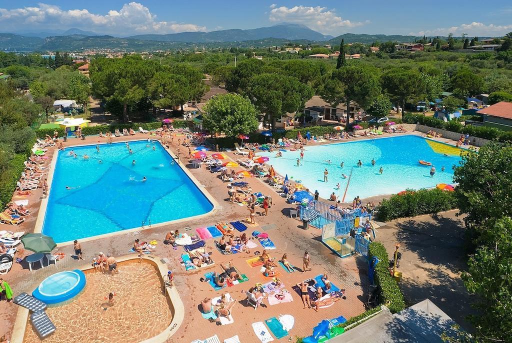 Happy Camp Mobile Homes In Camping Cisano San Vito Bardolino Buitenkant foto